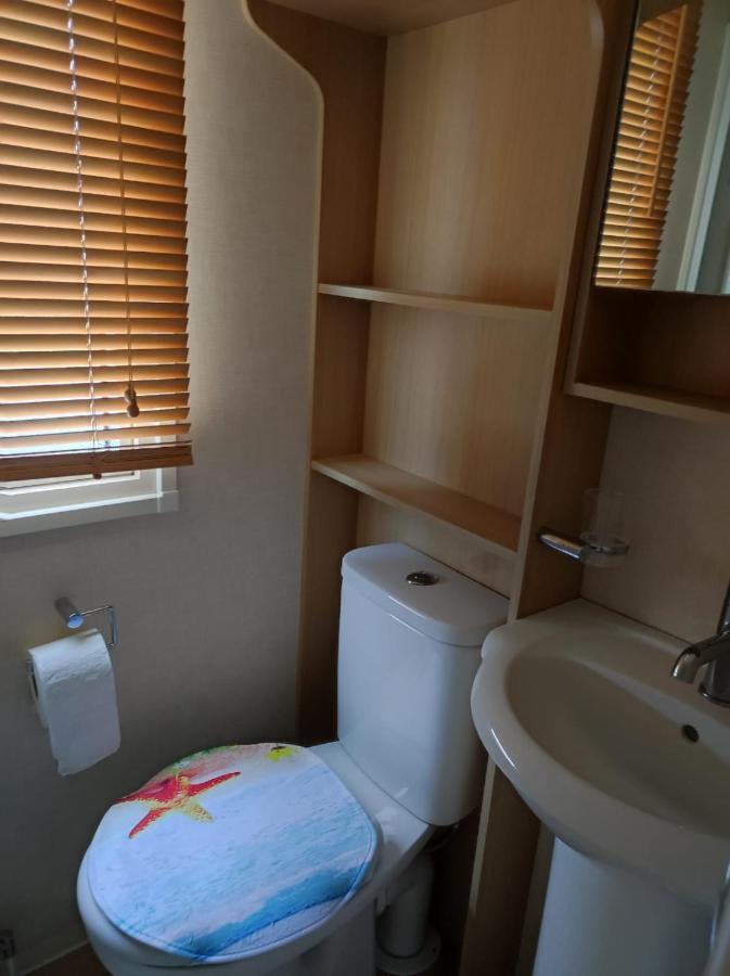 Dovercourt Holiday Park Swift Johnson Low Road Harwich Essex Co12 3Tz Parkeston Экстерьер фото